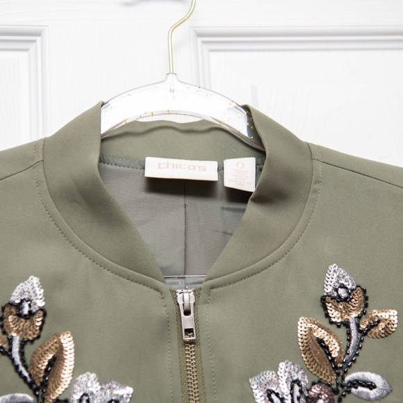 Chicos Plus Size 0 (XL) Embroidered Bomber Jacket NWOT Full Zip Dark Green - Picture 3 of 4